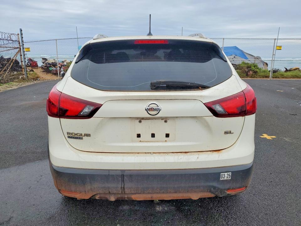 49398856 :رقم المزاد ، JN1BJ1CP1JW500271 vin ، 2018 Nissan Rogue Sport مزاد بيع