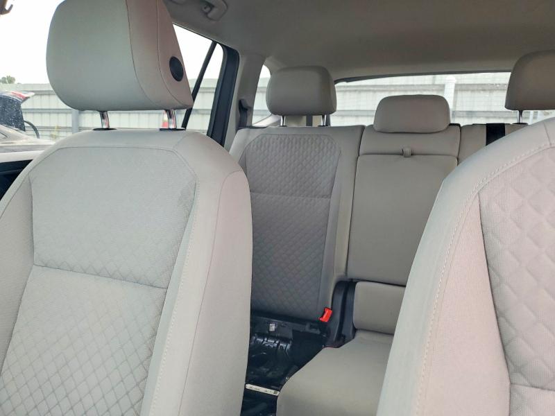 Продаж на аукціоні авто 2019 Volkswagen Tiguan, vin: 3VV1B7AX4KM159785, номер лоту: 51501826