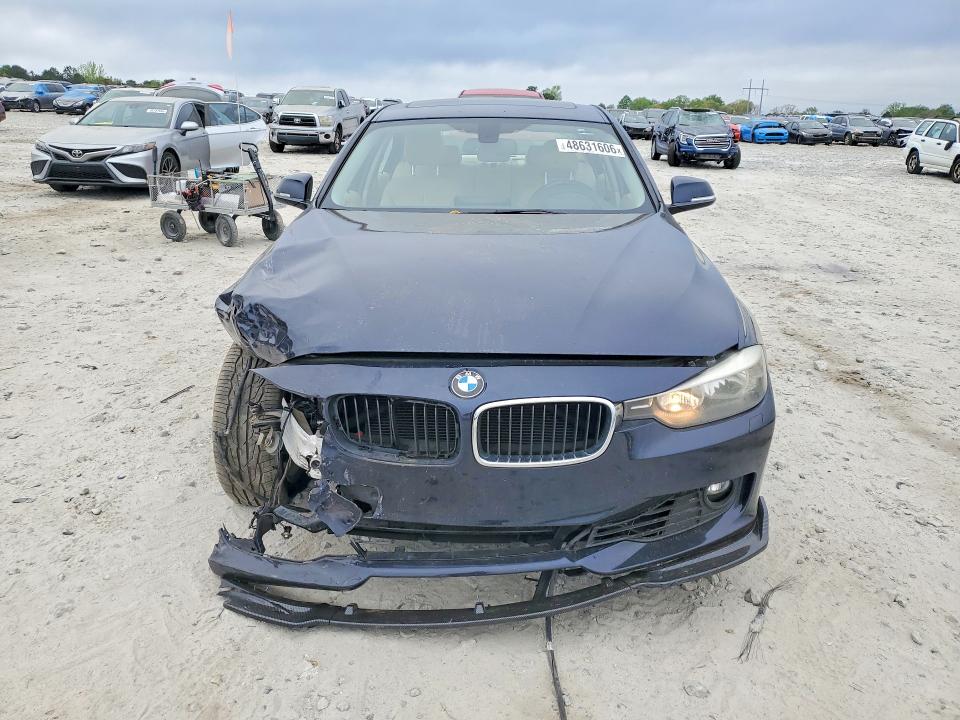 48631606 :رقم المزاد ، WBA3B5G56ENS11412 vin ، 2014 Bmw 328 مزاد بيع