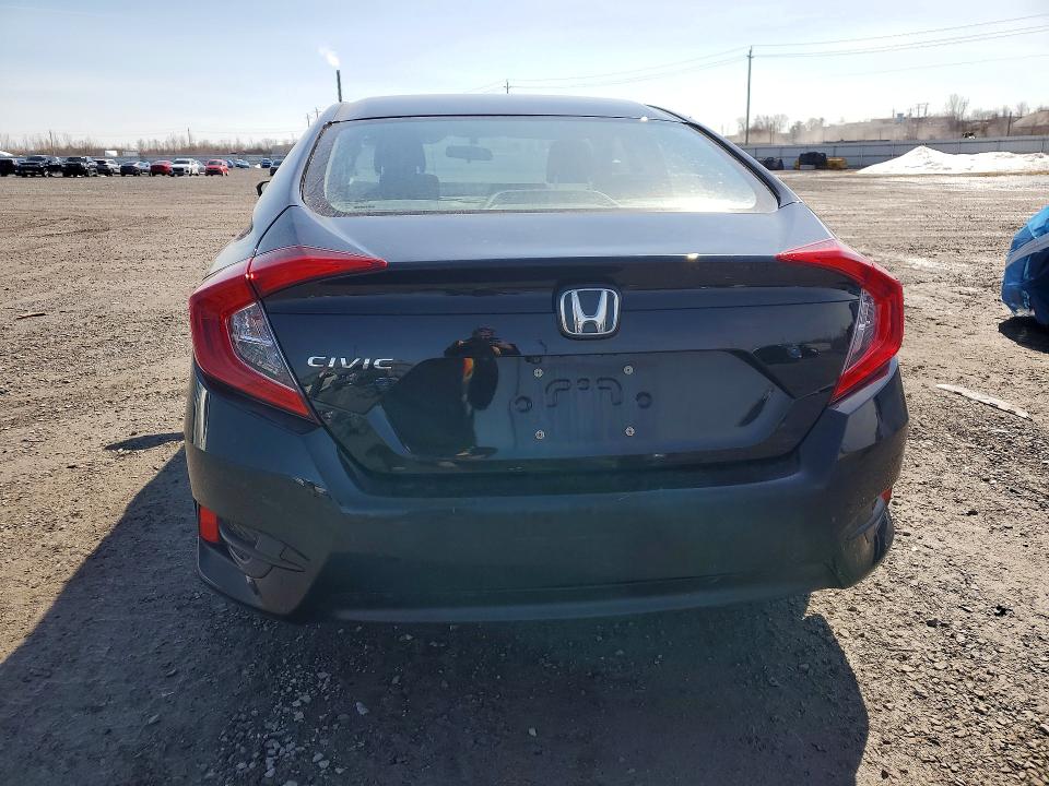 Продажа на аукционе авто 2018 Honda Civic, vin: 2HGFC2E55JH034838, номер лота: 49266416