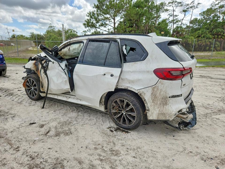 Продажа на аукционе авто 2022 Bmw X5, vin: 5UXJU4C09N9M12771, номер лота: 49595106