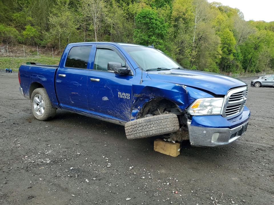 Продаж на аукціоні авто 2017 Ram 1500, vin: 3C6RR7LT9HG523902, номер лоту: 51645886