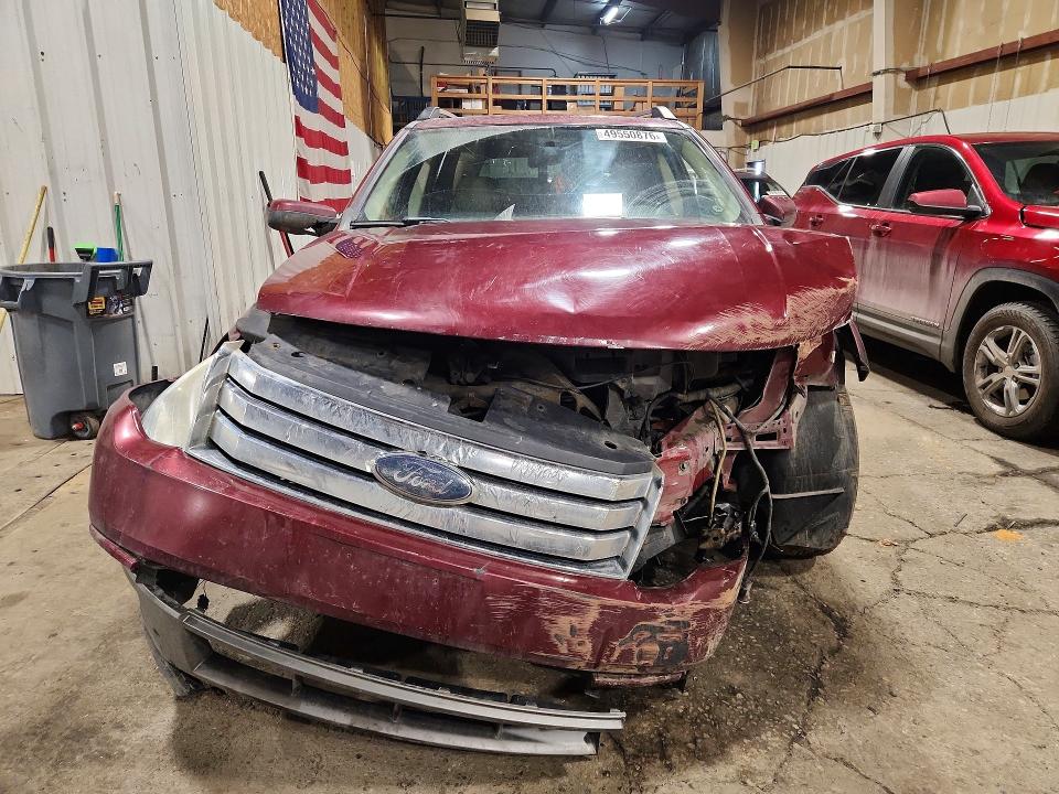 49550876 :رقم المزاد ، 1FMDK02W48GA39122 vin ، 2008 Ford Taurus X مزاد بيع