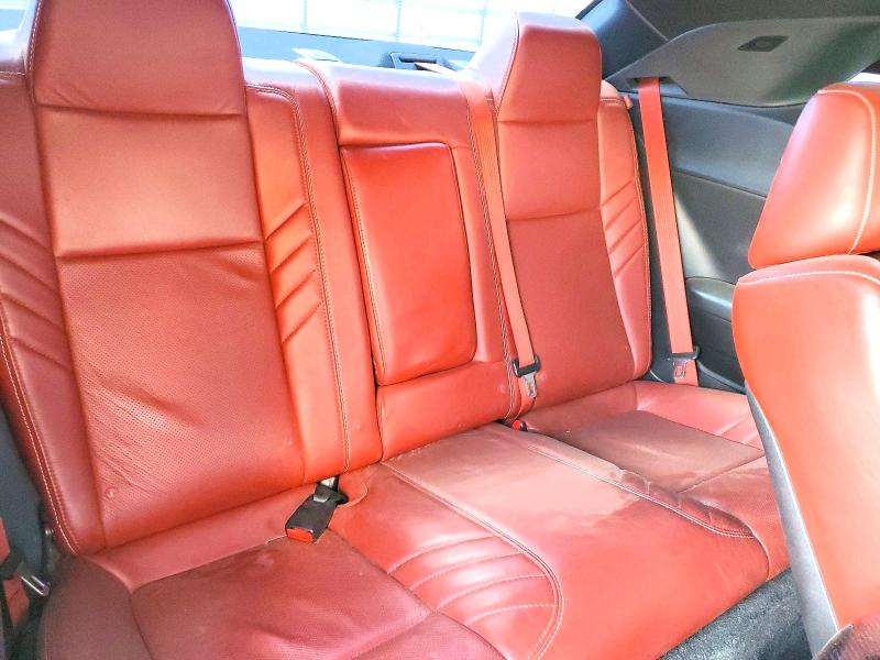 49516706 :رقم المزاد ، 2C3CDZC90FH909297 vin ، 2015 Dodge Challenger مزاد بيع