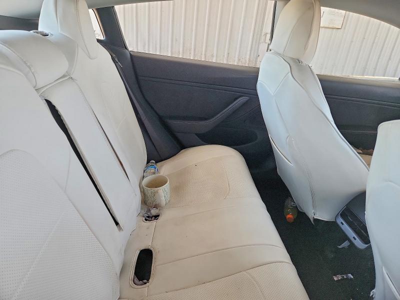 48972486 :رقم المزاد ، 5YJ3E1EB1JF089708 vin ، 2018 Tesla Model 3 مزاد بيع