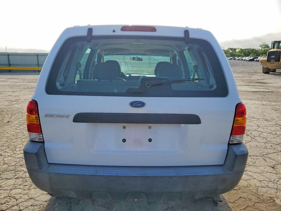 Продажа на аукционе авто 2003 Ford Escape, vin: 1FMYU92143KE05753, номер лота: 50821126