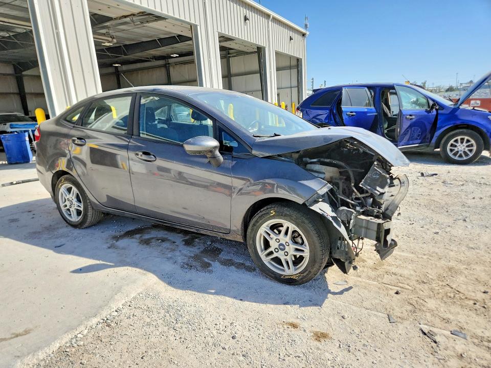 Продаж на аукціоні авто 2018 Ford Fiesta, vin: 3FADP4BJ9JM123729, номер лоту: 50815436