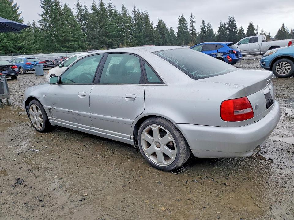 2000 Audi S4 მანქანა იყიდება აუქციონზე, vin: WAUDD68D6YA033121, აუქციონის ნომერი: 48350466