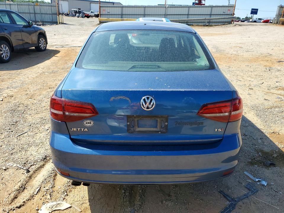 49402136 :رقم المزاد ، 3VW267AJ6GM340345 vin ، 2016 Volkswagen Jetta مزاد بيع