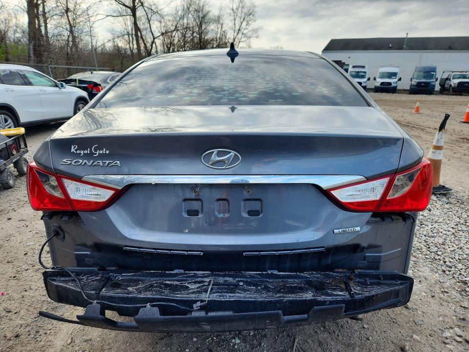 2011 Hyundai Sonata მანქანა იყიდება აუქციონზე, vin: 5NPEC4AC4BH115817, აუქციონის ნომერი: 48698586