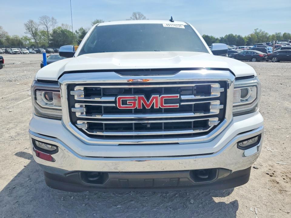 49174236 :رقم المزاد ، 3GTU2NEC8JG427628 vin ، 2018 Gmc Sierra مزاد بيع