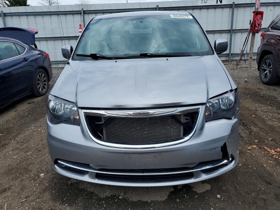 Продаж на аукціоні авто 2015 Chrysler Town & Country, vin: 2C4RC1HG0FR618472, номер лоту: 49549376