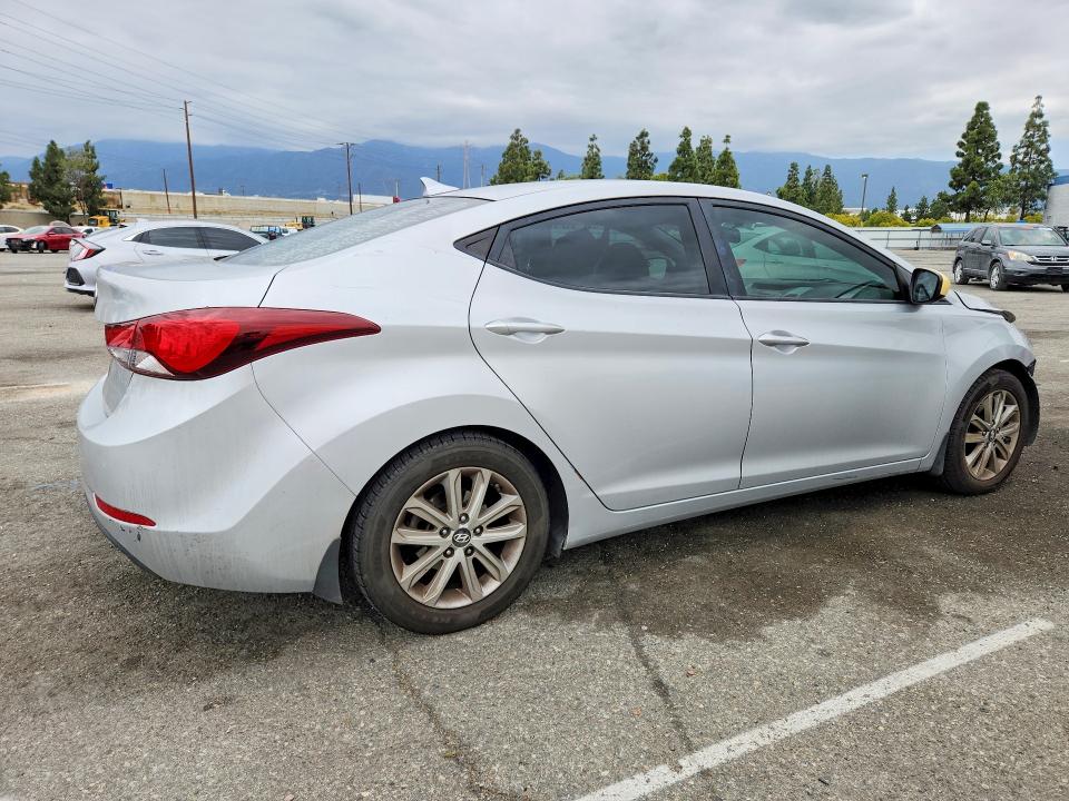 2015 Hyundai Elantra მანქანა იყიდება აუქციონზე, vin: KMHDH4AE6FU232109, აუქციონის ნომერი: 51534046