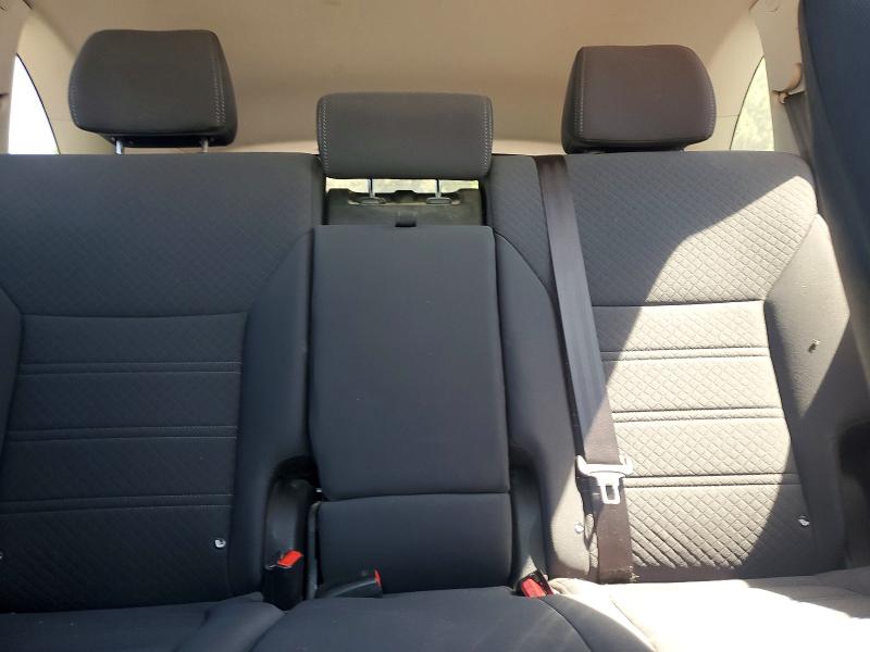 50908796 :رقم المزاد ، 5XYPG4A33HG240496 vin ، 2017 Kia Sorento مزاد بيع