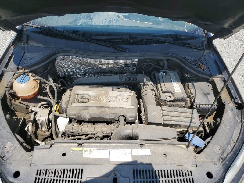 51369496 :رقم المزاد ، WVGAV7AX2JK003302 vin ، 2018 Volkswagen Tiguan Limited مزاد بيع