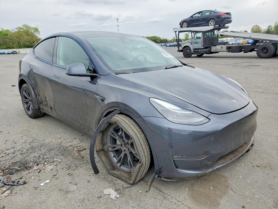 2025 Tesla Model Y მანქანა იყიდება აუქციონზე, vin: 7SAYGDEE6SA361344, აუქციონის ნომერი: 50932746