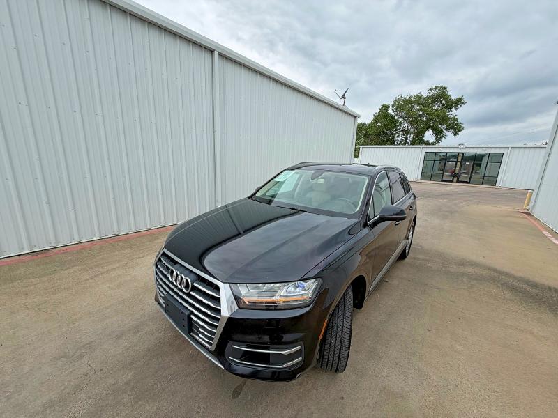50684786 :رقم المزاد ، WA1LAAF78HD019107 vin ، 2017 Audi Q7 مزاد بيع