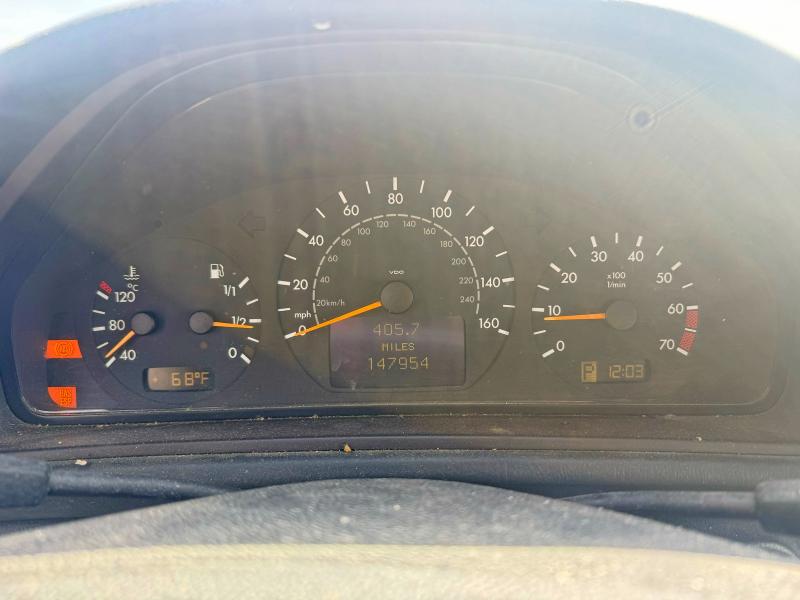 2000 Mercedes-benz Clk მანქანა იყიდება აუქციონზე, vin: WDBLK65G2YT034501, აუქციონის ნომერი: 51655956