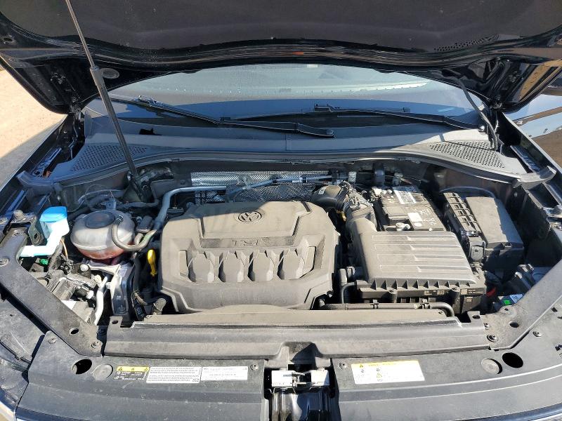 51107166 :رقم المزاد ، 3VV8B7AX5NM083027 vin ، 2022 Volkswagen Tiguan مزاد بيع