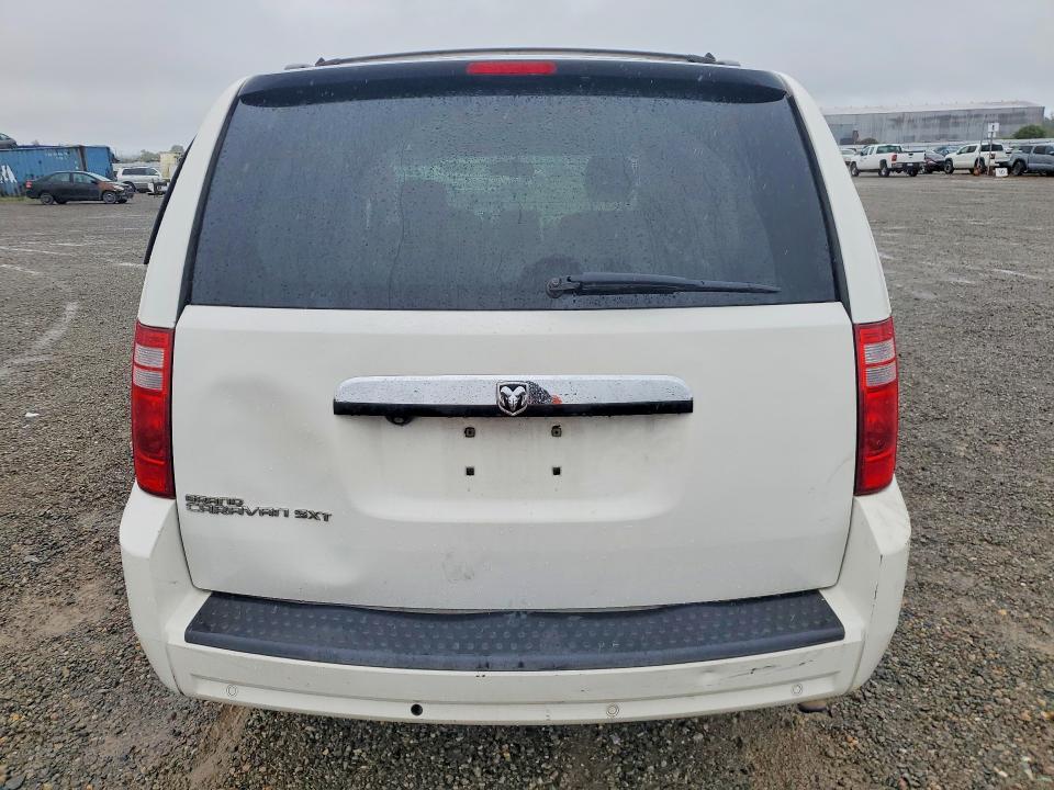 50361506 :رقم المزاد ، 1D8HN54P18B131822 vin ، 2008 Dodge Grand Caravan مزاد بيع