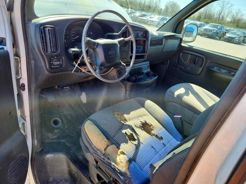 2002 Chev Express G3500 მანქანა იყიდება აუქციონზე, vin: 1GCHG35R721228968, აუქციონის ნომერი: 49082626