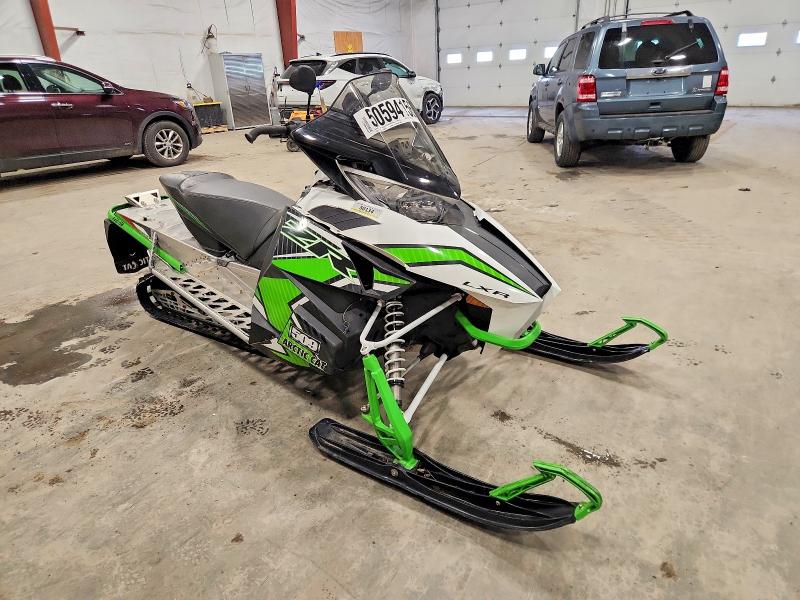 2016 Arctic Cat Snowmobile მანქანა იყიდება აუქციონზე, vin: 4UF16SNW4GT101765, აუქციონის ნომერი: 50594156