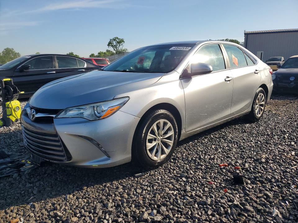 49940536 :رقم المزاد ، 4T1BF1FKXGU139475 vin ، 2016 Toyota Camry مزاد بيع