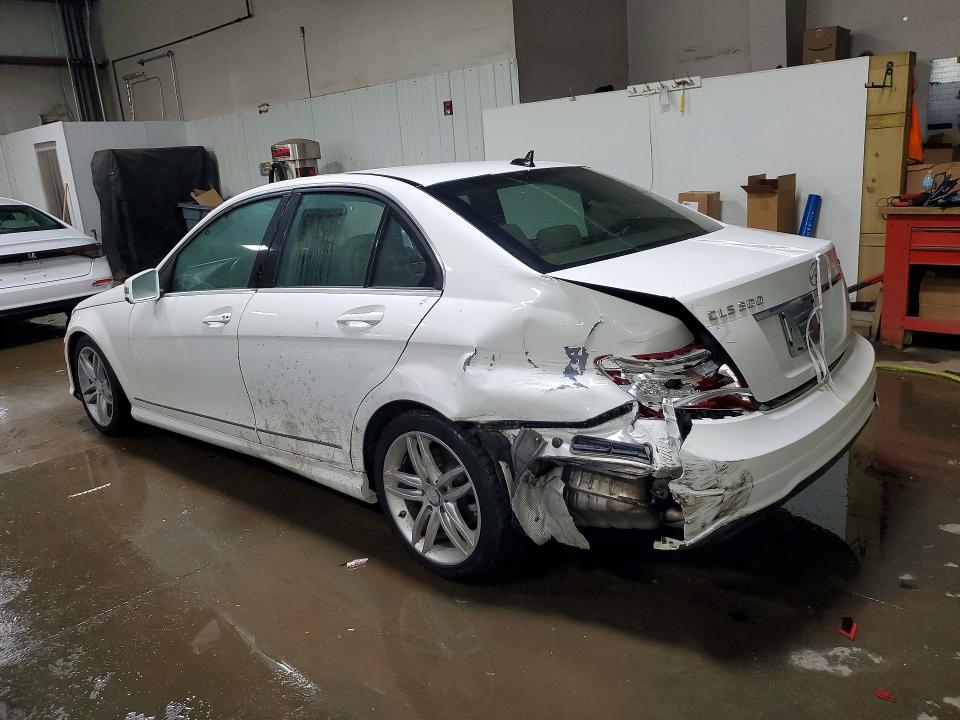 Продаж на аукціоні авто 2013 Mercedes-benz C, vin: WDDGF8AB5DR290996, номер лоту: 49572536