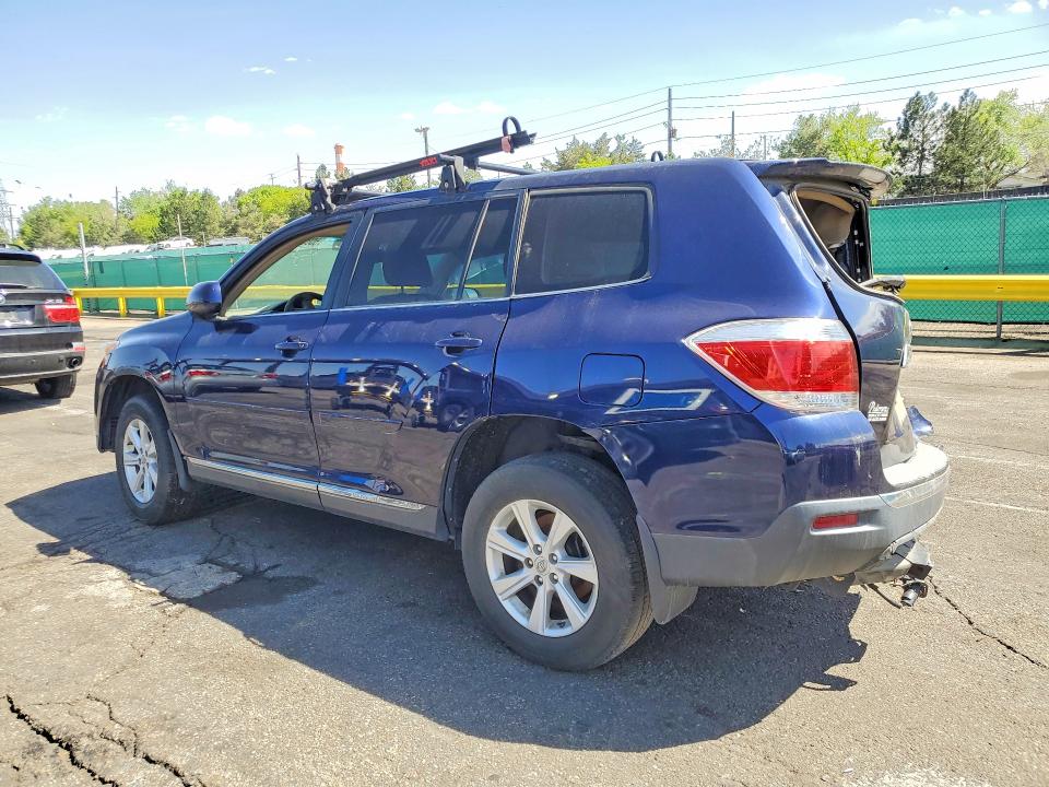 2011 Toyota Highlander მანქანა იყიდება აუქციონზე, vin: 5TDBK3EH2BS068500, აუქციონის ნომერი: 50832276