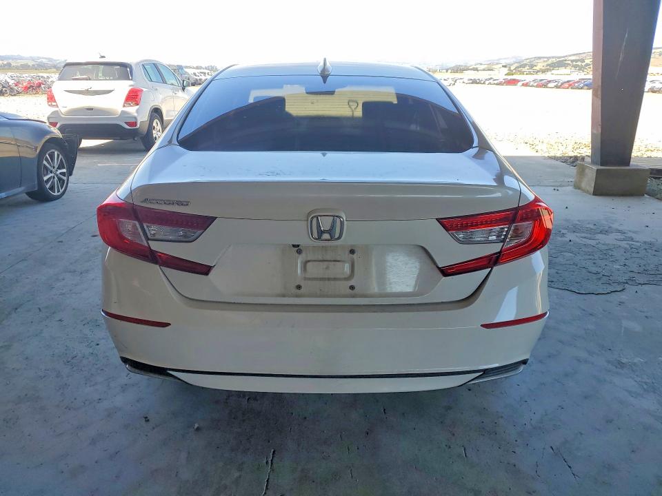 Aukcja sprzedaży 2018 Honda Accord, vin: 1HGCV1F57JA029354, numer aukcji: 50356186