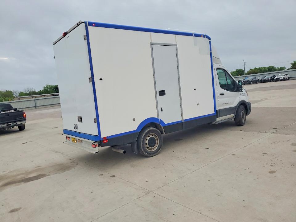 46949526 :رقم المزاد ، 1FDBW5Z84NKA01706 vin ، 2022 Ford Transit مزاد بيع