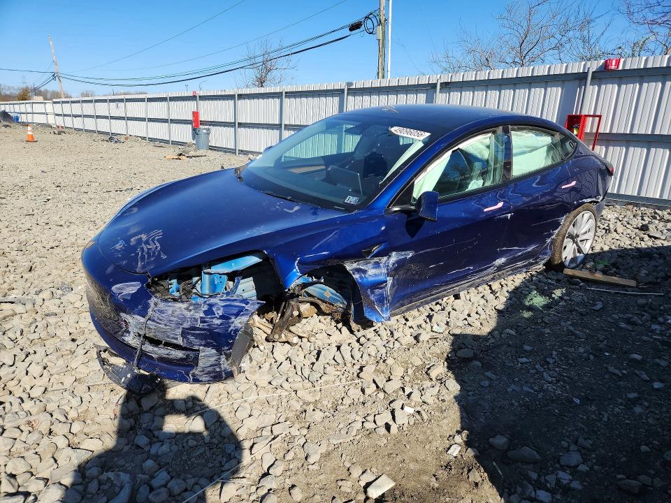 2022 Tesla Model 3 მანქანა იყიდება აუქციონზე, vin: 5YJ3E1EB1NF314912, აუქციონის ნომერი: 49096056
