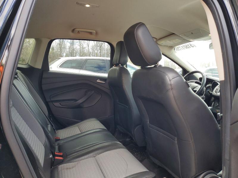 51501736 :رقم المزاد ، 1FMCU0GDXJUB63450 vin ، 2018 Ford Escape مزاد بيع