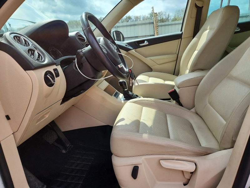2015 Volkswagen Tiguan მანქანა იყიდება აუქციონზე, vin: WVGBV7AX6FW578927, აუქციონის ნომერი: 49939466