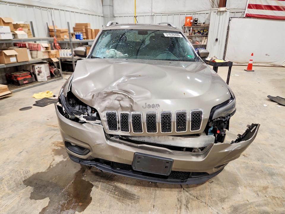 2019 Jeep Cherokee მანქანა იყიდება აუქციონზე, vin: 1C4PJMLX3KD287910, აუქციონის ნომერი: 51636406