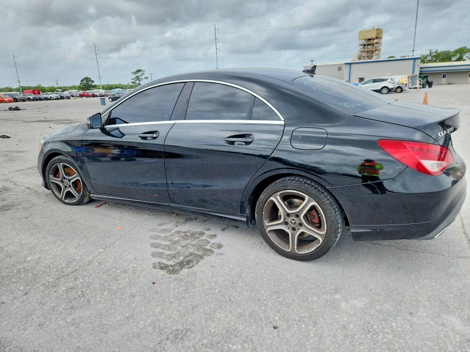 48302636 :رقم المزاد ، WDDSJ4EB6KN708630 vin ، 2019 Mercedes-benz Cla مزاد بيع