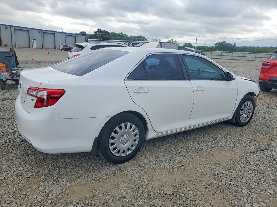 2012 Toyota Camry მანქანა იყიდება აუქციონზე, vin: 4T1BF1FK8CU571010, აუქციონის ნომერი: 49962596