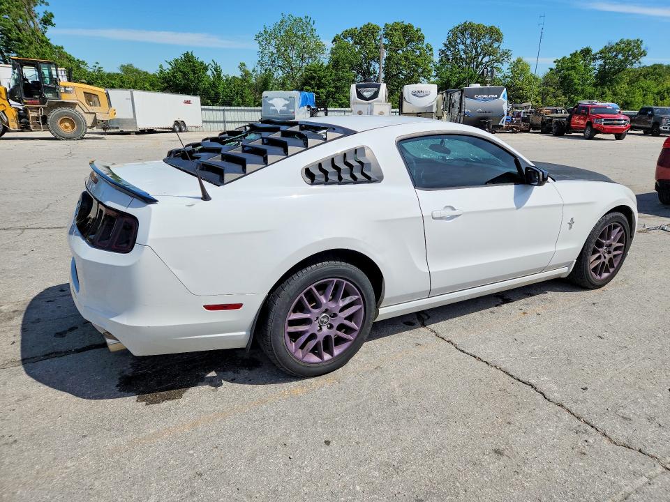 2014 Ford Mustang მანქანა იყიდება აუქციონზე, vin: 1ZVBP8AM3E5301776, აუქციონის ნომერი: 51838866