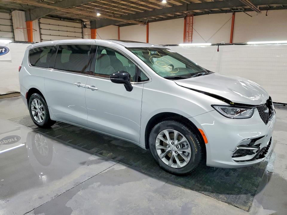 Продажа на аукционе авто 2026 Chrysler Pacifica, vin: 2C4RC3GGXTR256028, номер лота: 51075336