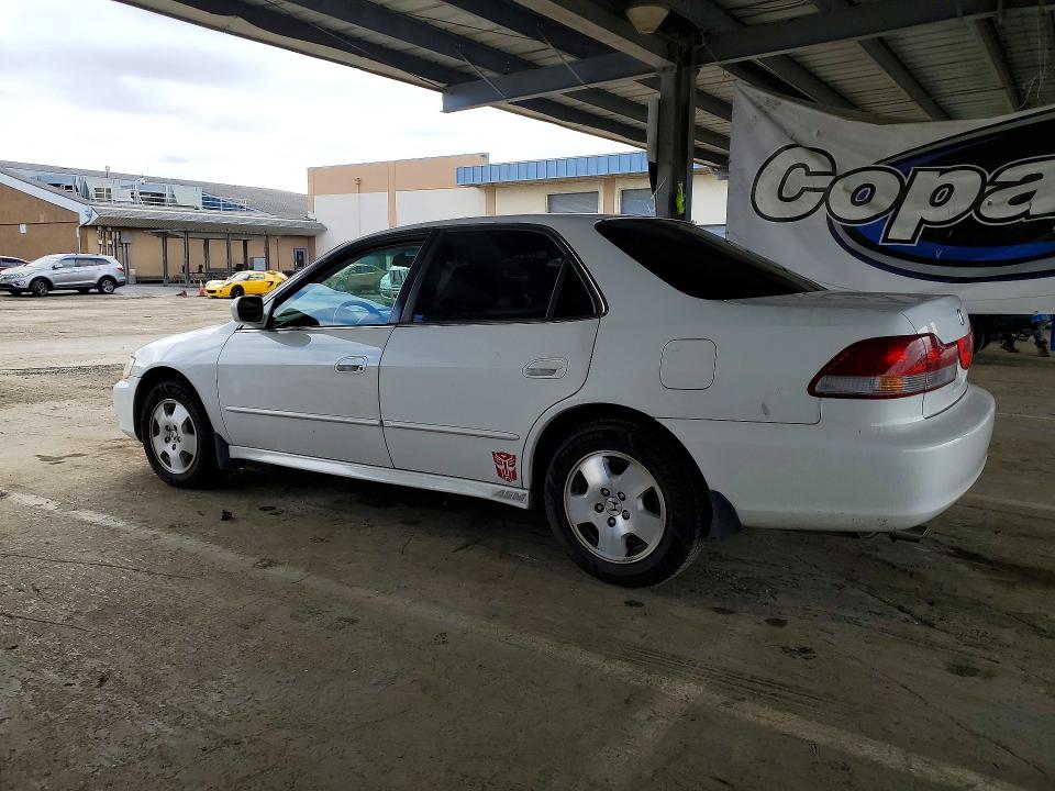 48441256 :رقم المزاد ، 1HGCG16581A043435 vin ، 2001 Honda Accord مزاد بيع
