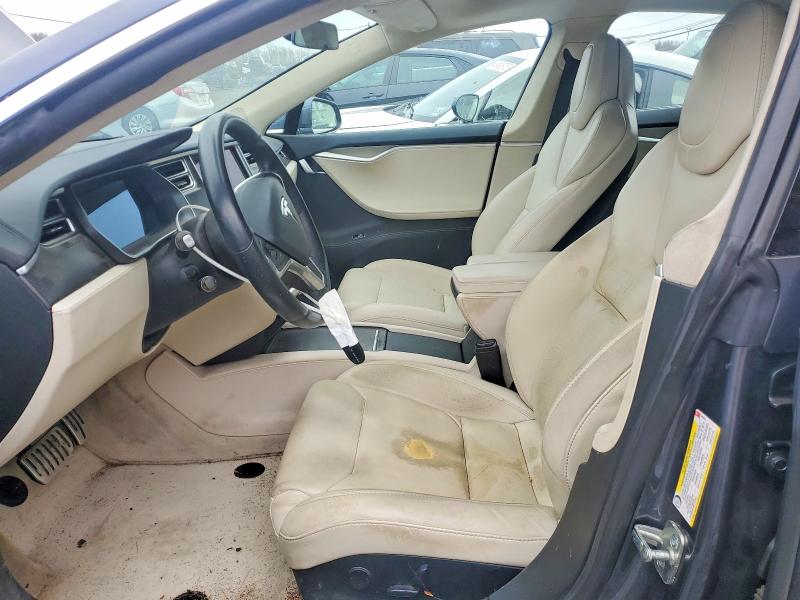 48494306 :رقم المزاد ، 5YJSA1E49JF246314 vin ، 2018 Tesla Model S مزاد بيع