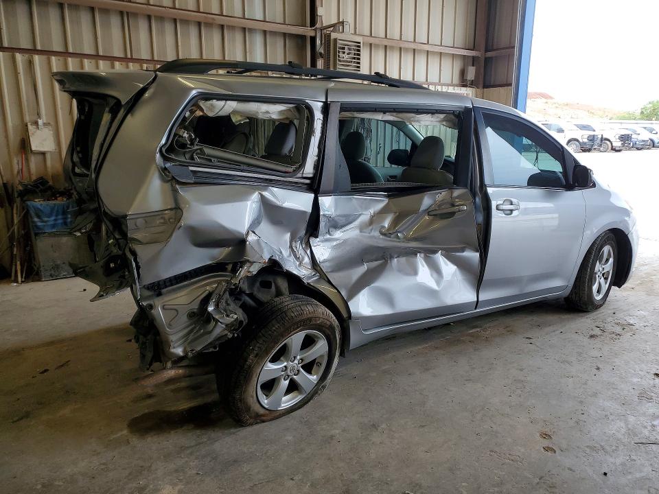 Продажа на аукционе авто 2011 Toyota Sienna, vin: 5TDKK3DCXBS019423, номер лота: 51796006