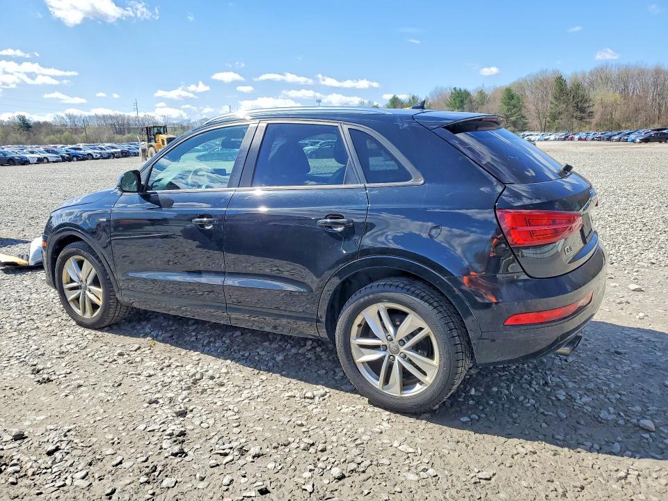 49707776 :رقم المزاد ، WA1ECCFS0JR022952 vin ، 2018 Audi Q3 مزاد بيع