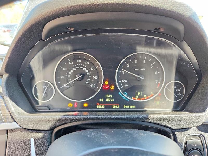 2015 Bmw 328 მანქანა იყიდება აუქციონზე, vin: WBA3B5G56FNS17468, აუქციონის ნომერი: 49289356