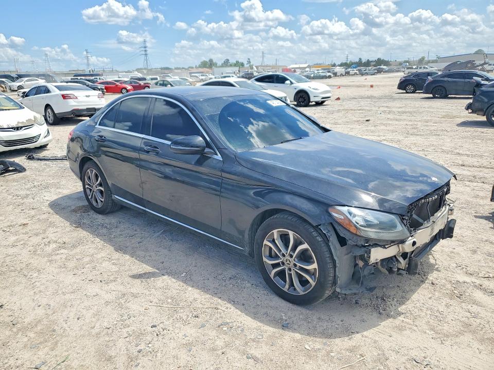 Продажа на аукционе авто 2017 Mercedes-benz C, vin: 55SWF4KB1HU216627, номер лота: 48704236