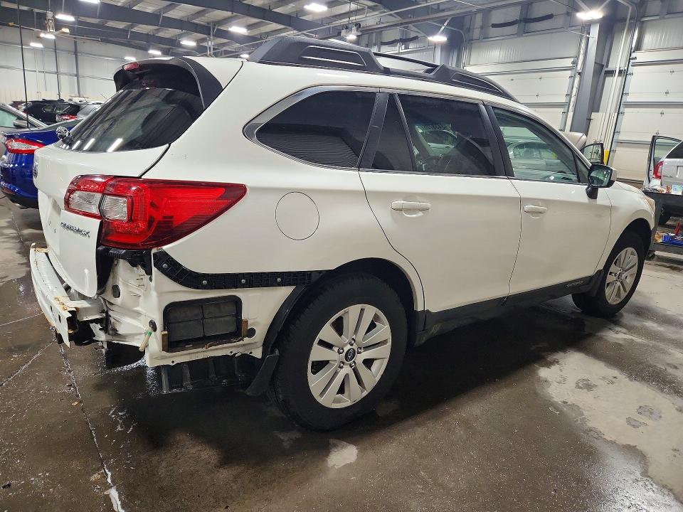 2015 Subaru Outback მანქანა იყიდება აუქციონზე, vin: 4S4BSBDC0F3267614, აუქციონის ნომერი: 48438726
