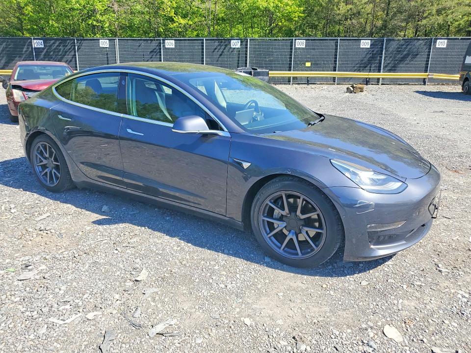 2018 Tesla Model 3 მანქანა იყიდება აუქციონზე, vin: 5YJ3E1EB6JF129040, აუქციონის ნომერი: 50679276