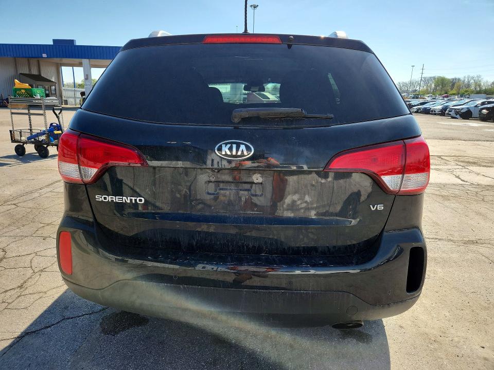 50065626 :رقم المزاد ، 5XYKTDA73FG651919 vin ، 2015 Kia Sorento مزاد بيع