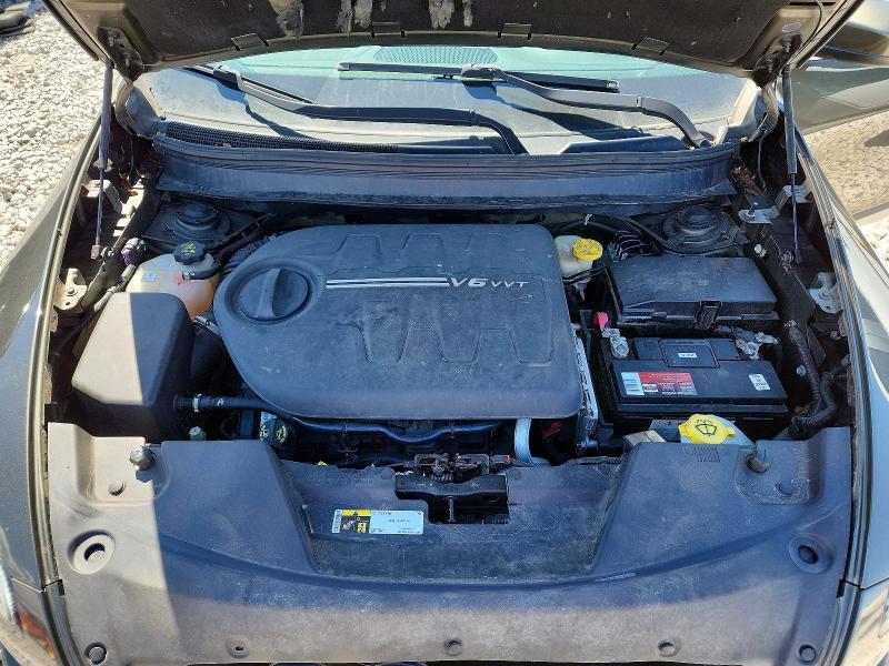 51486656 :رقم المزاد ، 1C4PJMCS7FW538605 vin ، 2015 Jeep Cherokee مزاد بيع