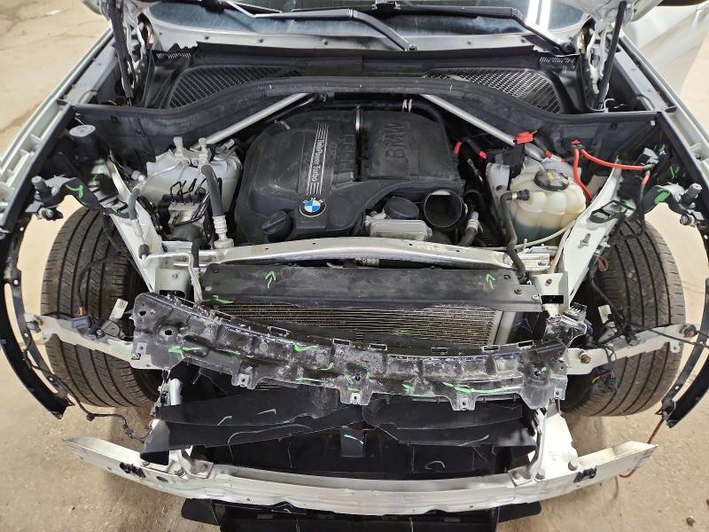 Продажа на аукционе авто 2018 Bmw X5, vin: 5UXKR0C56J0X84139, номер лота: 48786026